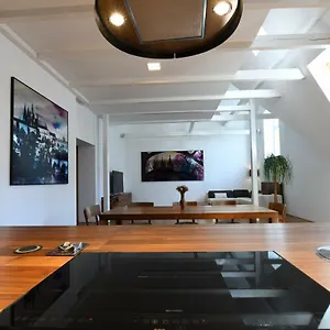  Apartment Loft