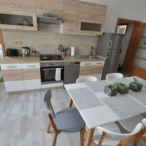  Apartment Jirina Appartments
