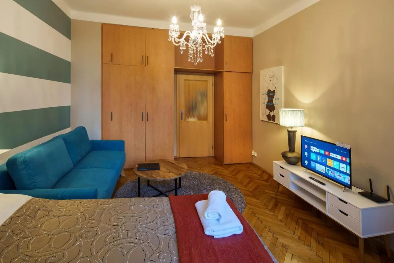 Dlouha Apartment With Balcony Prague Czech Republic