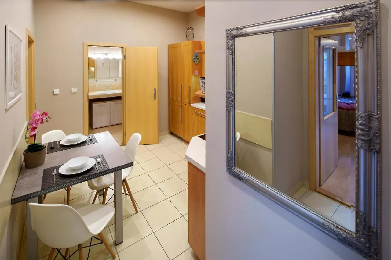 Dlouha Apartment With Balcony Prague Czech Republic